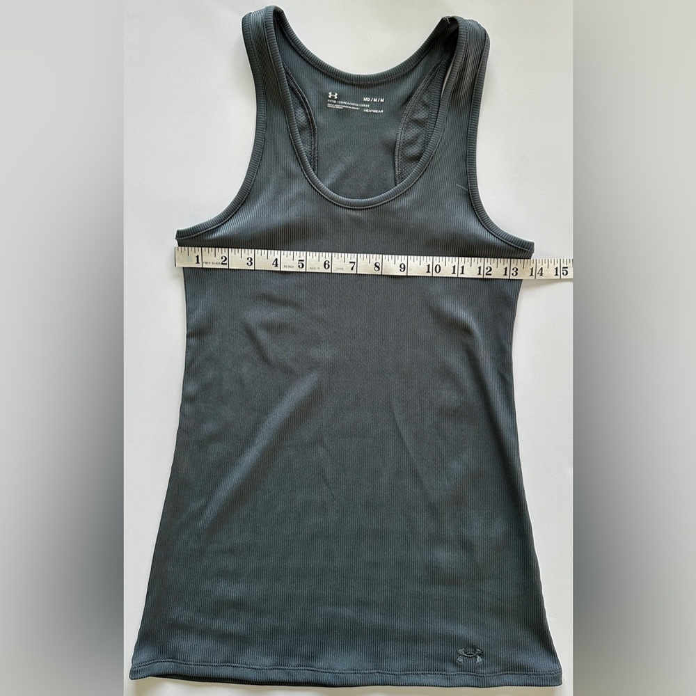*SOLD* Under Armour Heat Gear Fitted Tank